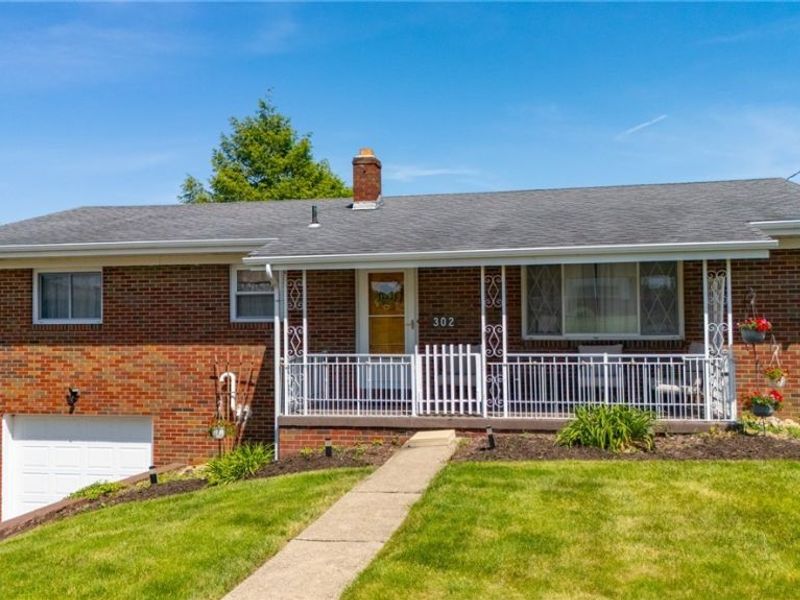 302 Leonard Avenue , Wintersville, OH 43953 Photo 3