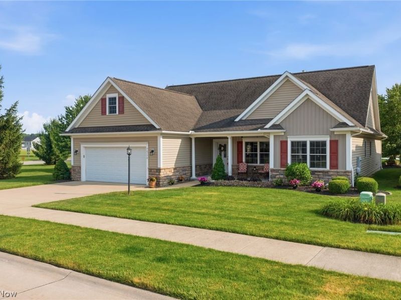 34779 Legends Way , Grafton, OH 44044 Photo 43