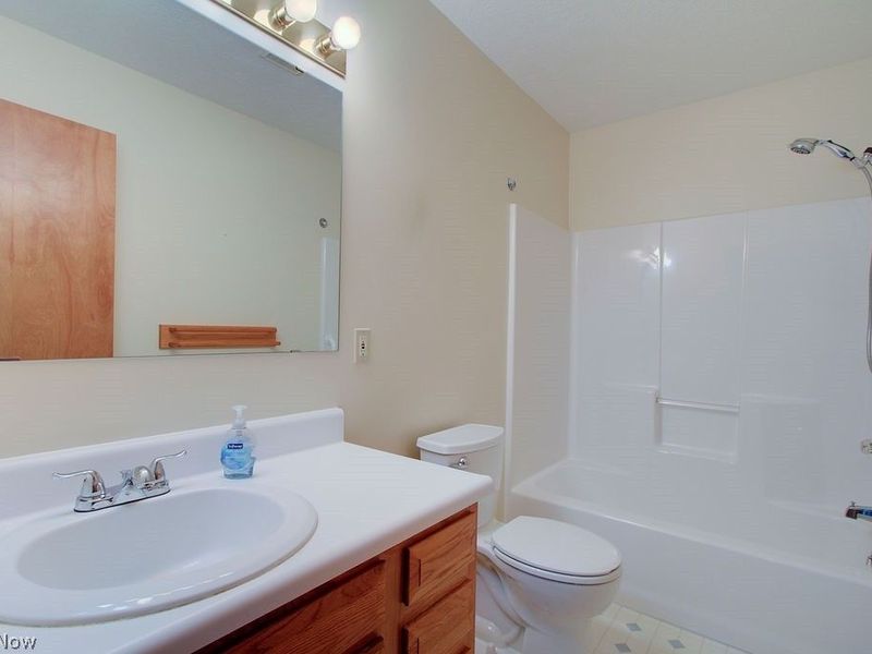 1364 Killian Road, Akron, OH 44312 Photo 20
