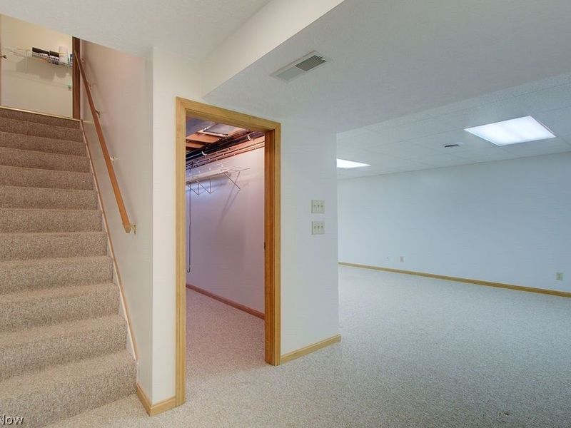 1364 Killian Road, Akron, OH 44312 Photo 27
