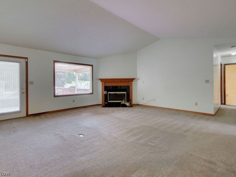 1364 Killian Road, Akron, OH 44312 Photo 8