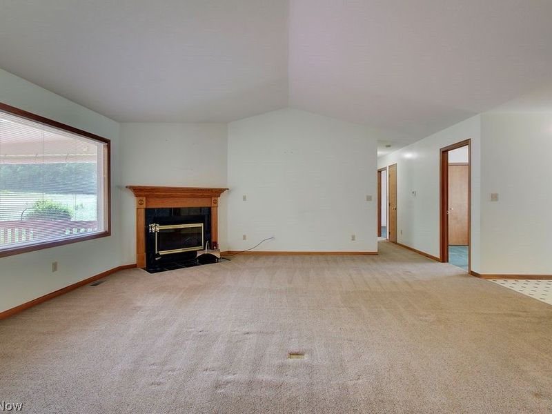 1364 Killian Road, Akron, OH 44312 Photo 9
