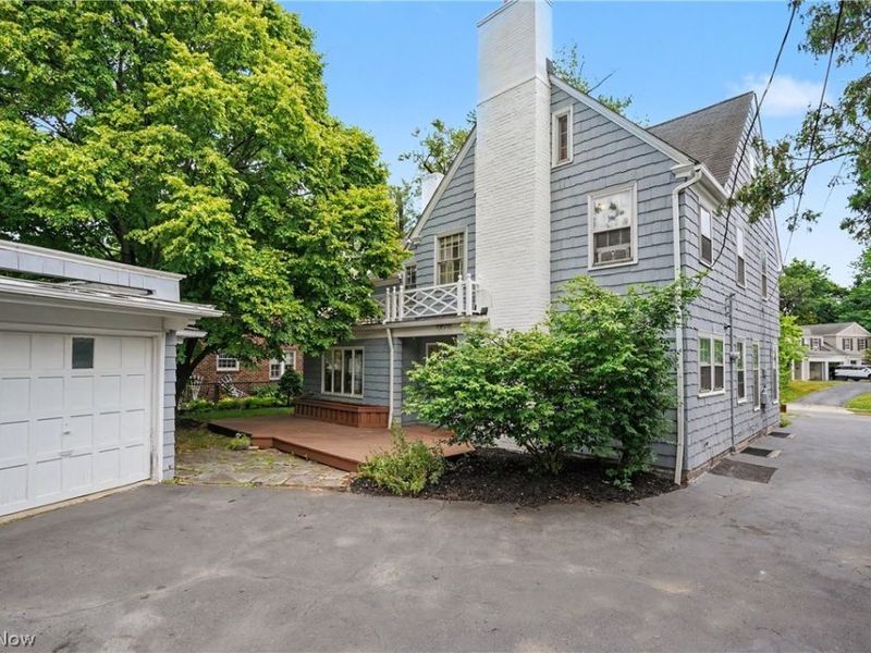 3396 Dorchester Road, Shaker Heights, OH 44120 Photo 5