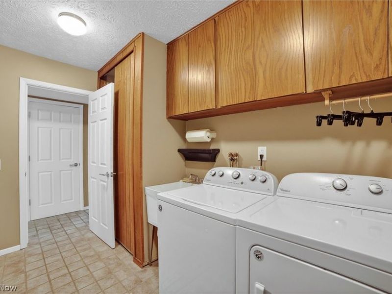 17813 Suncliff Place, Strongsville, OH 44136 Photo 10