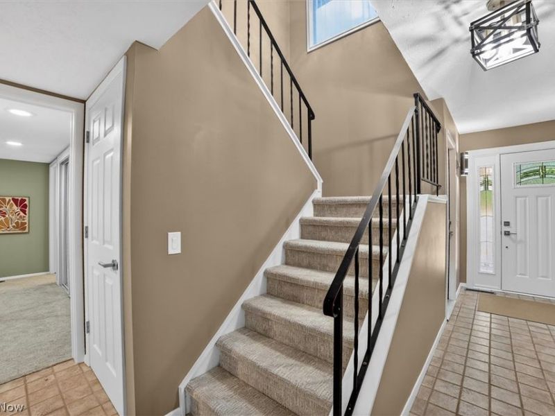 17813 Suncliff Place, Strongsville, OH 44136 Photo 12