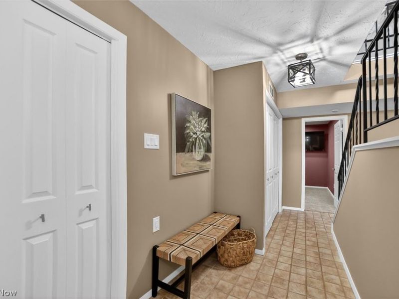 17813 Suncliff Place, Strongsville, OH 44136 Photo 3