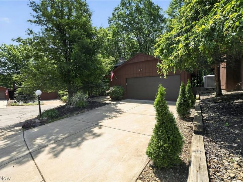 17813 Suncliff Place, Strongsville, OH 44136 Photo 45