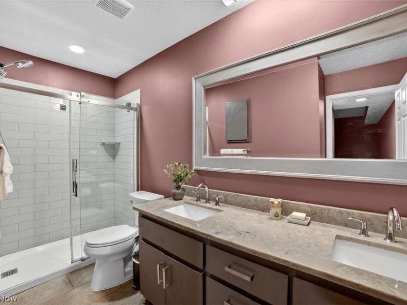 17813 Suncliff Place, Strongsville, OH 44136 Photo 7
