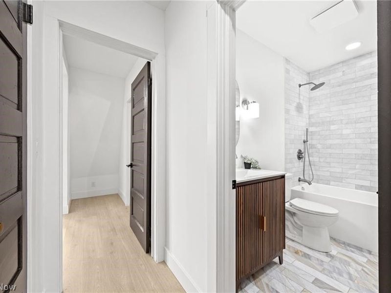 1422 W 77th Street, Cleveland, OH 44102 Photo 30