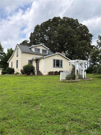 255 Pickles Ford Trail, Saint Clair, MO 63077 Main Photo