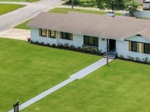 2305 Pennylane SE, Decatur, AL 35601