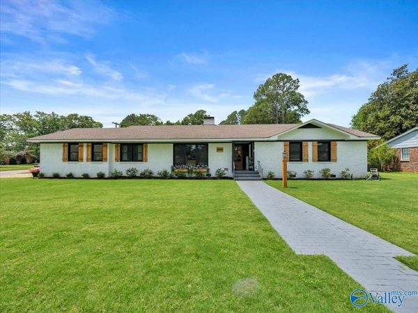 2305 Pennylane SE, Decatur, AL 35601