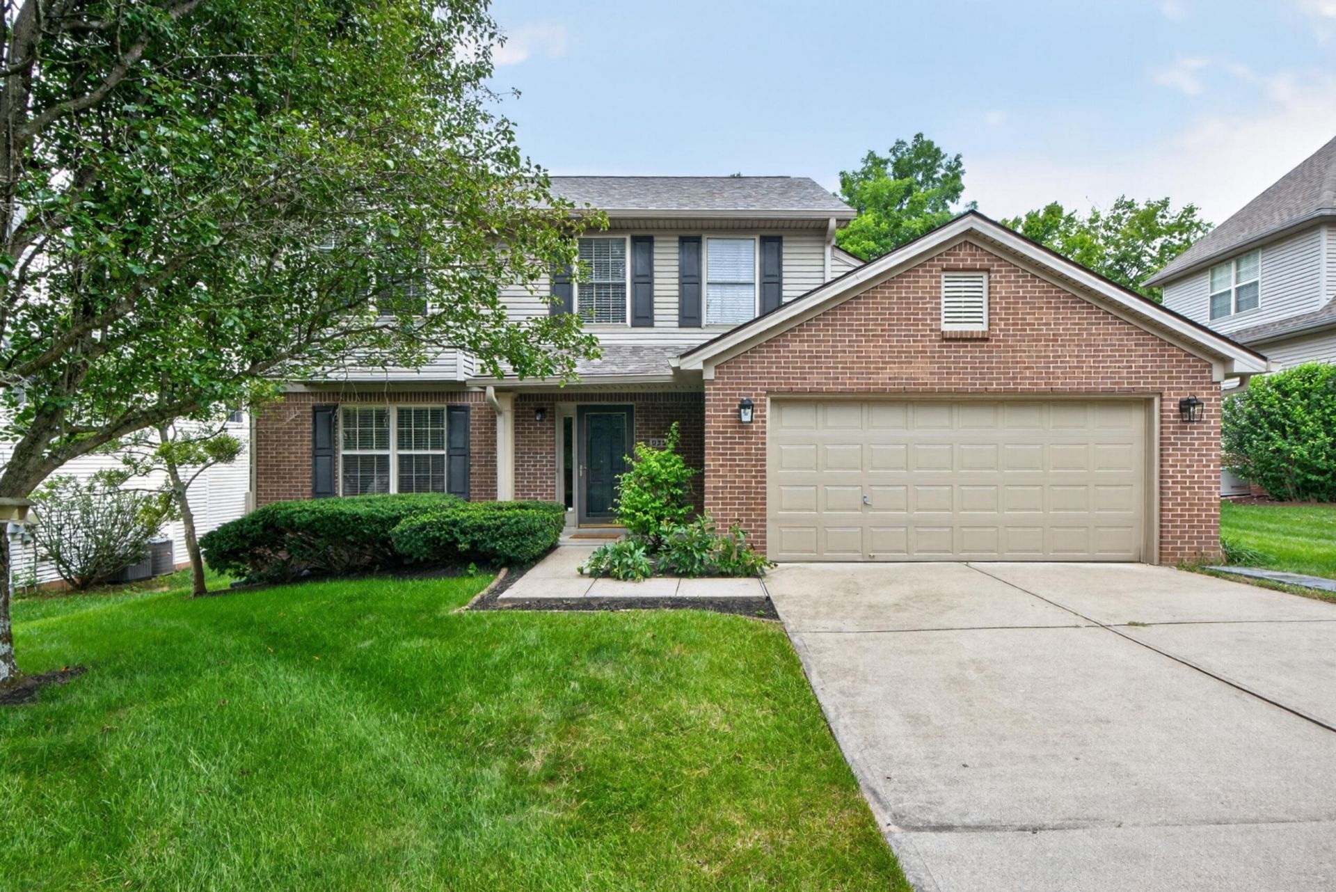 929 Seneca Park, Lexington, KY 40515 Main Photo