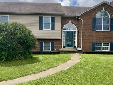 1041 Indian Trail, Lawrenceburg, KY 40342
