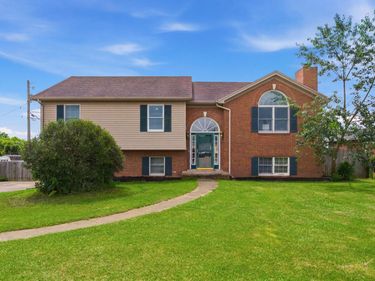 1041 Indian Trail, Lawrenceburg, KY 40342
