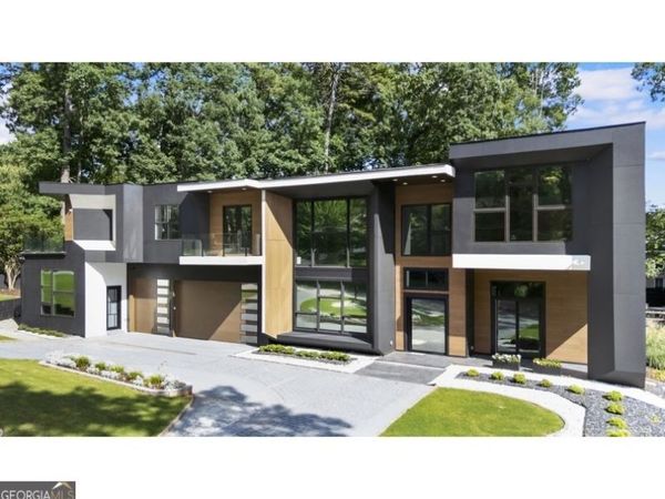 2401 NE Greenglade, Atlanta, GA 30345
