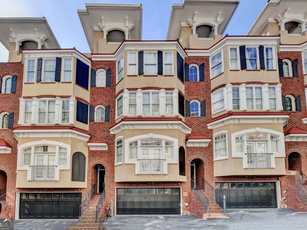 813 Clifton Heights Lane NE, Atlanta, GA 30329