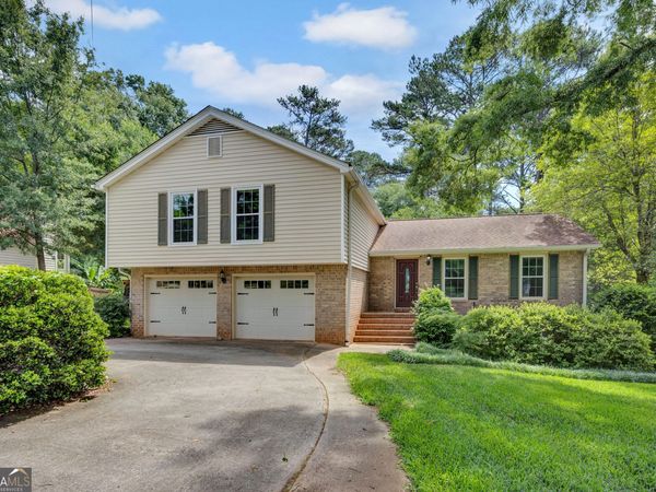 2416 Fieldstone Drive SE, Conyers, GA 30013