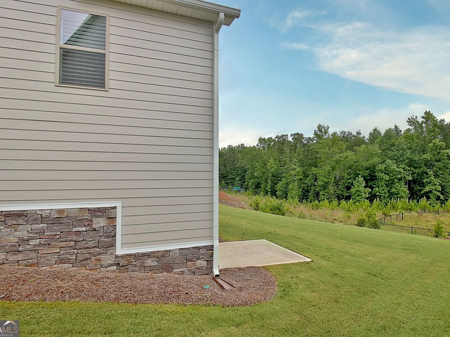 Property Image 100