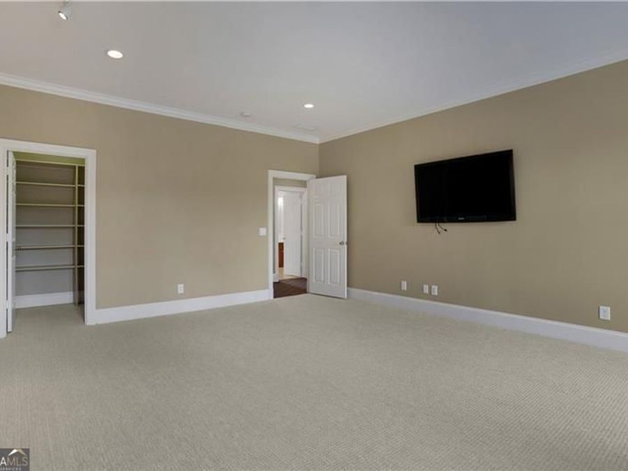 Property Image 81