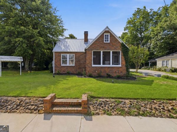 274 S Cherokee Road, Social Circle, GA 30025