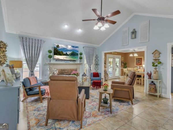 3105 NAVAJO Circle, Gainesville, GA 30501