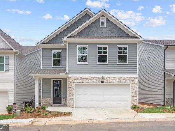 675 Smokey Quartz Way, Kennesaw, GA 30144