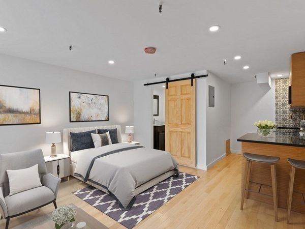 511 Beacon St, Unit 2, Boston, MA 02215