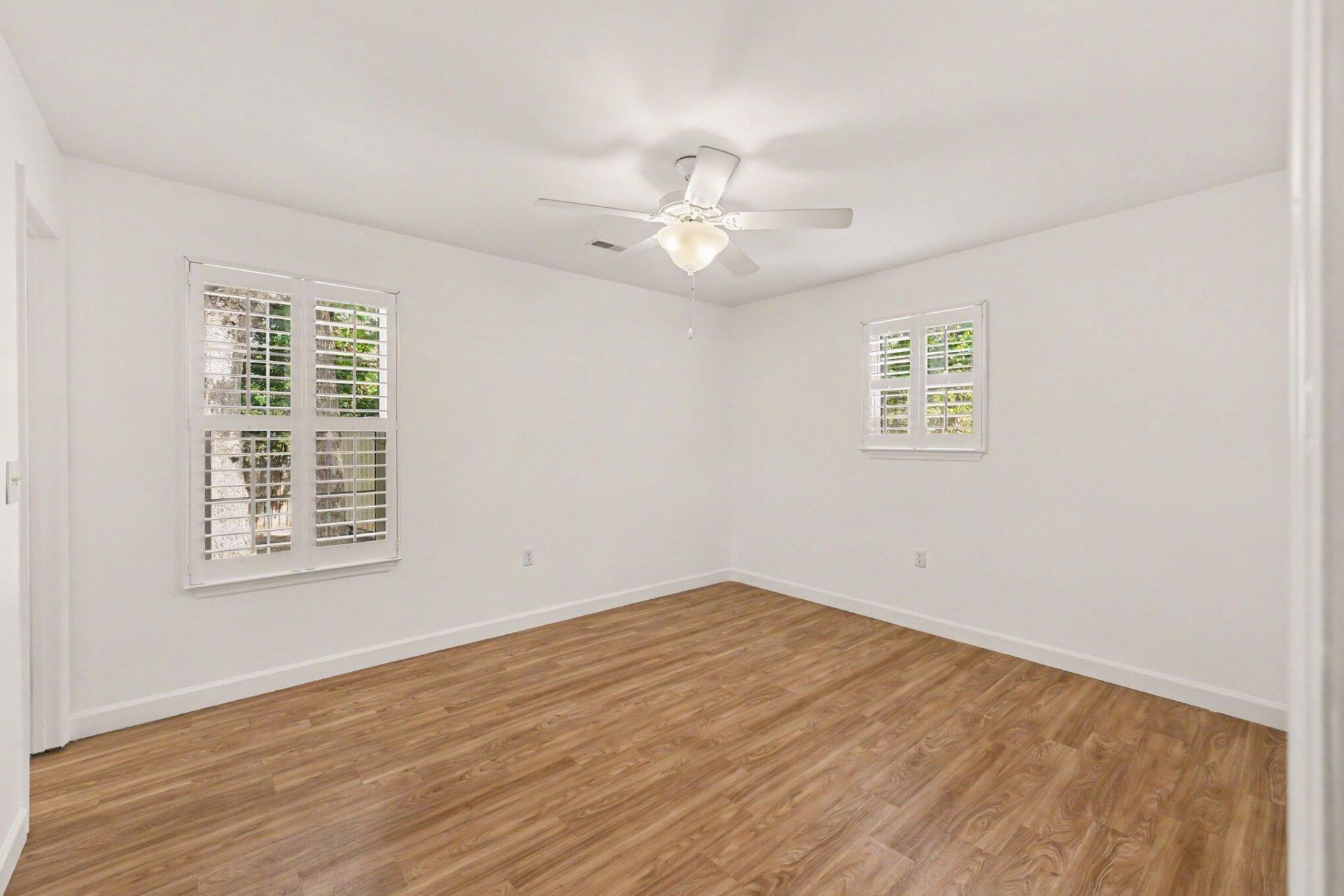 1006 Fiall Street Photo 16