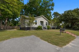1006 Fiall Street photo 4