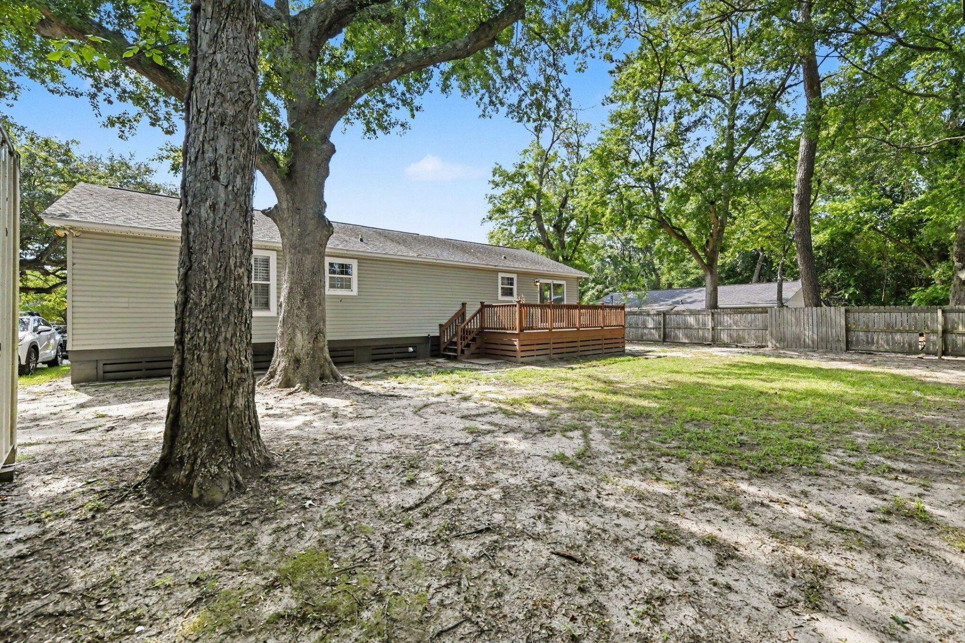 1006 Fiall Street Photo 30