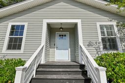 1006 Fiall Street photo 4