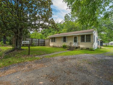 1182 Russell Drive, Mount Pleasant, SC 29464