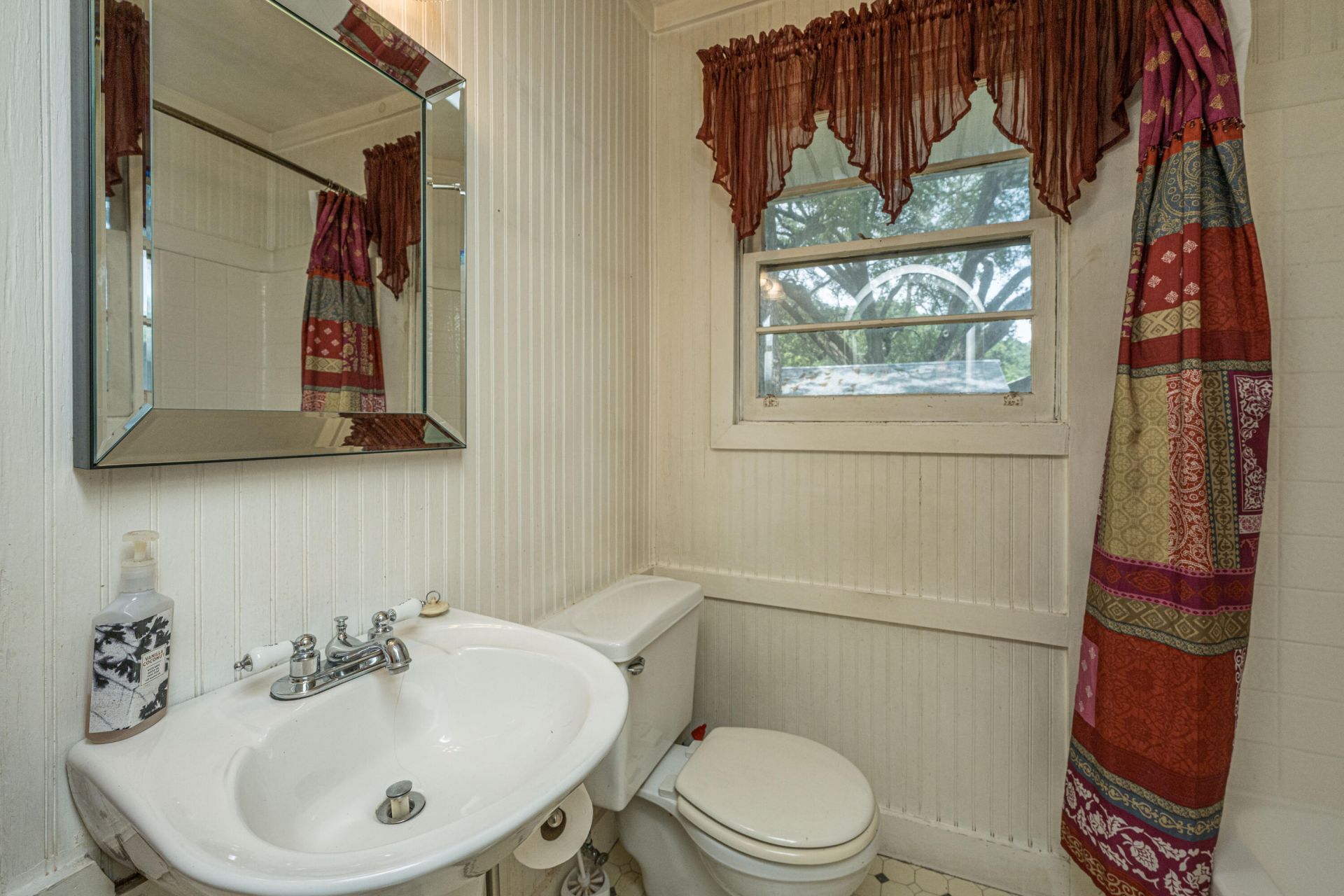 1182 Russell Drive Photo 18