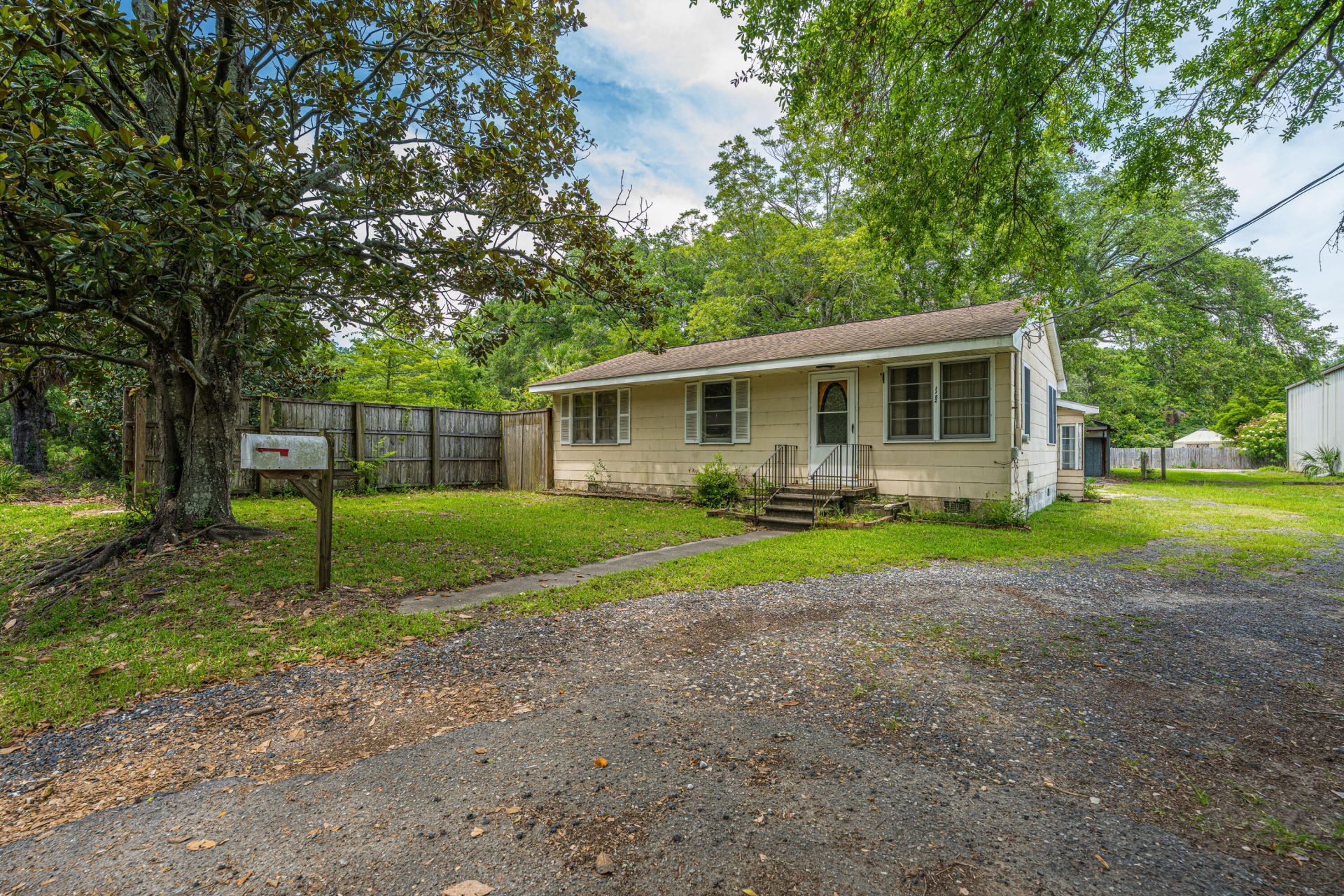 1182 Russell Drive Photo 25