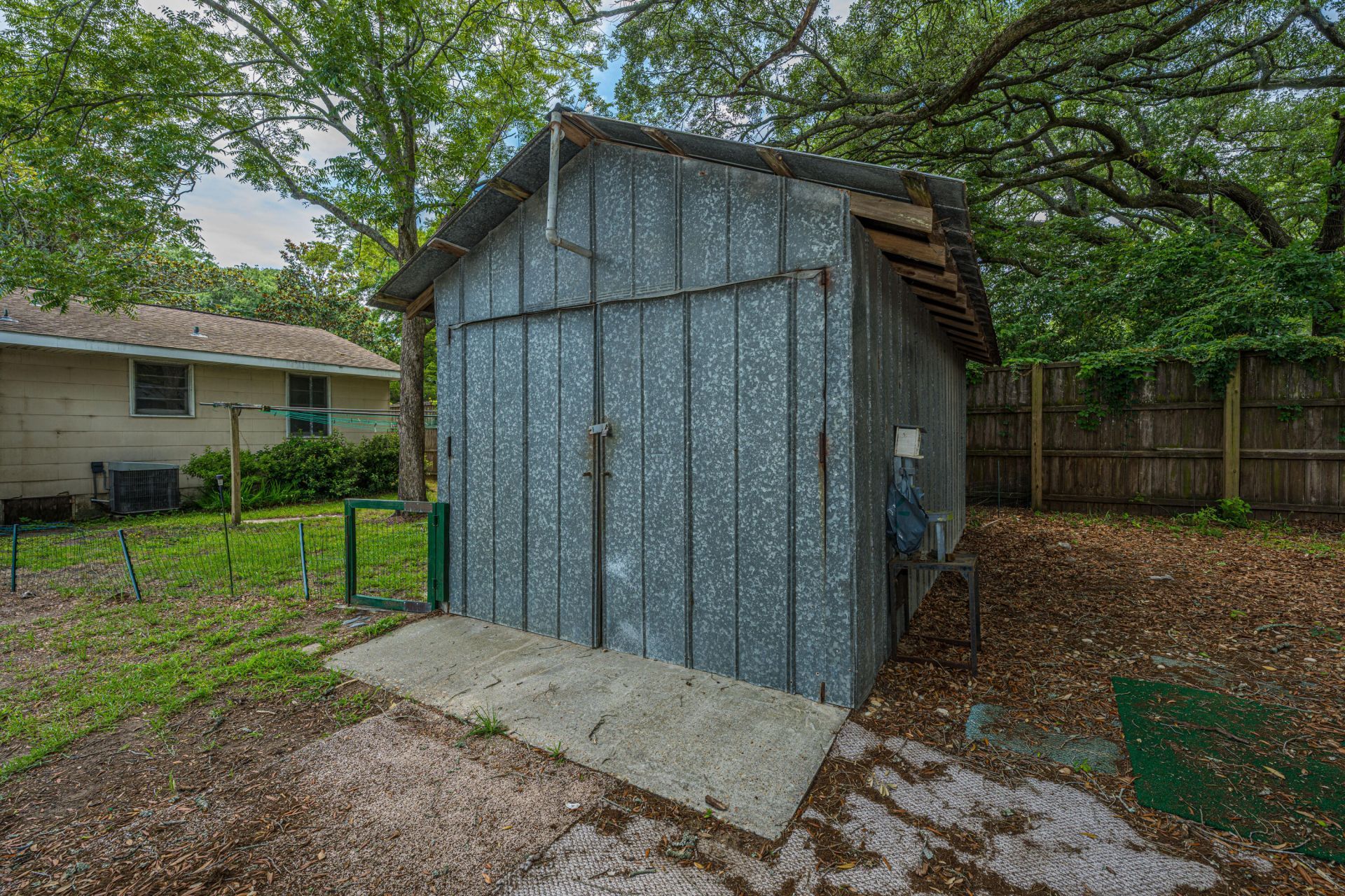 1182 Russell Drive Photo 34
