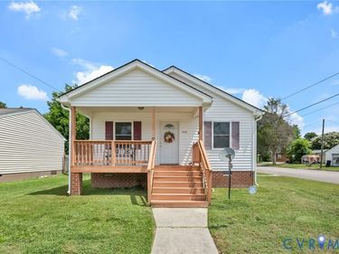 2401 Grant Street , Hopewell, VA 23860