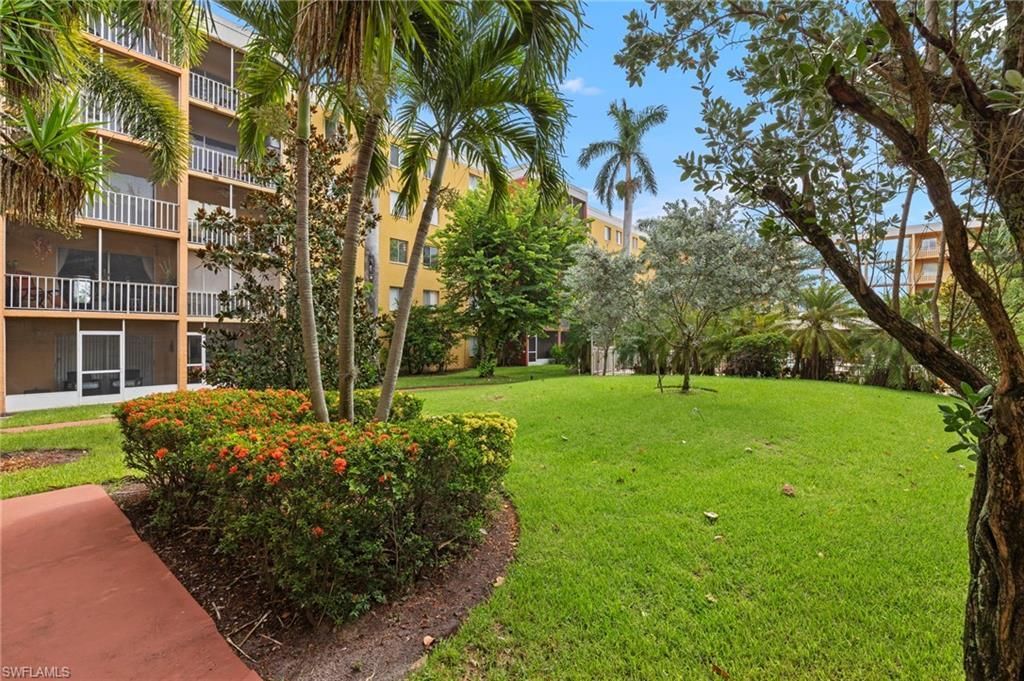 2366 E Mall Dr , Unit 213, Fort Myers, FL 33901 Photo