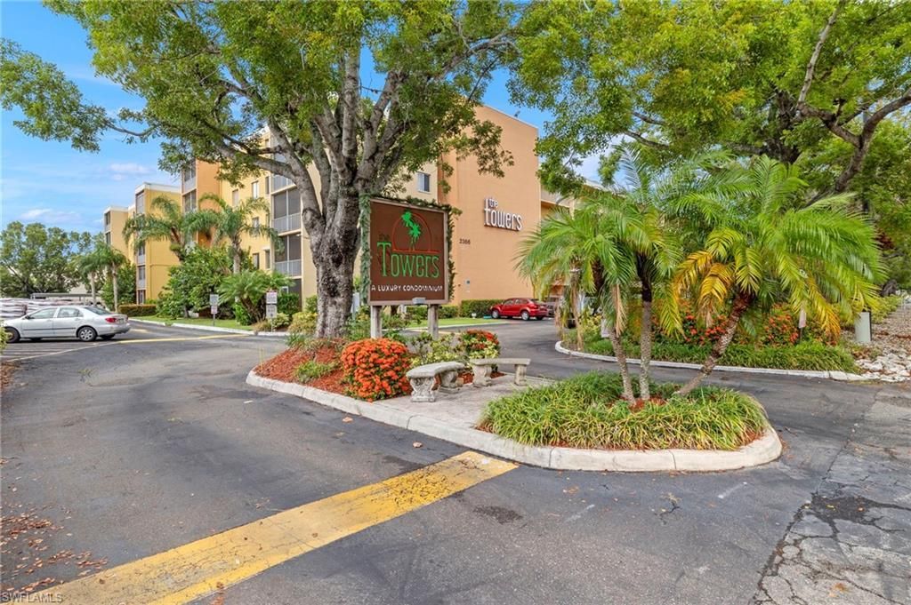 2366 E Mall Dr, Unit 213, Fort Myers, FL 33901 Photo