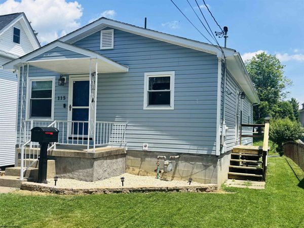115 May Street, Fairmont, WV 26554
