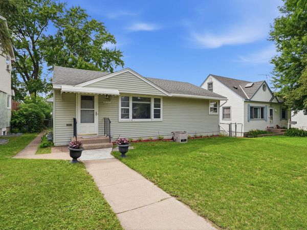 5132 4th Street NE, Columbia Heights, MN 55421