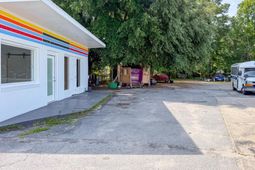 5093 Dorchester Road  photo 4