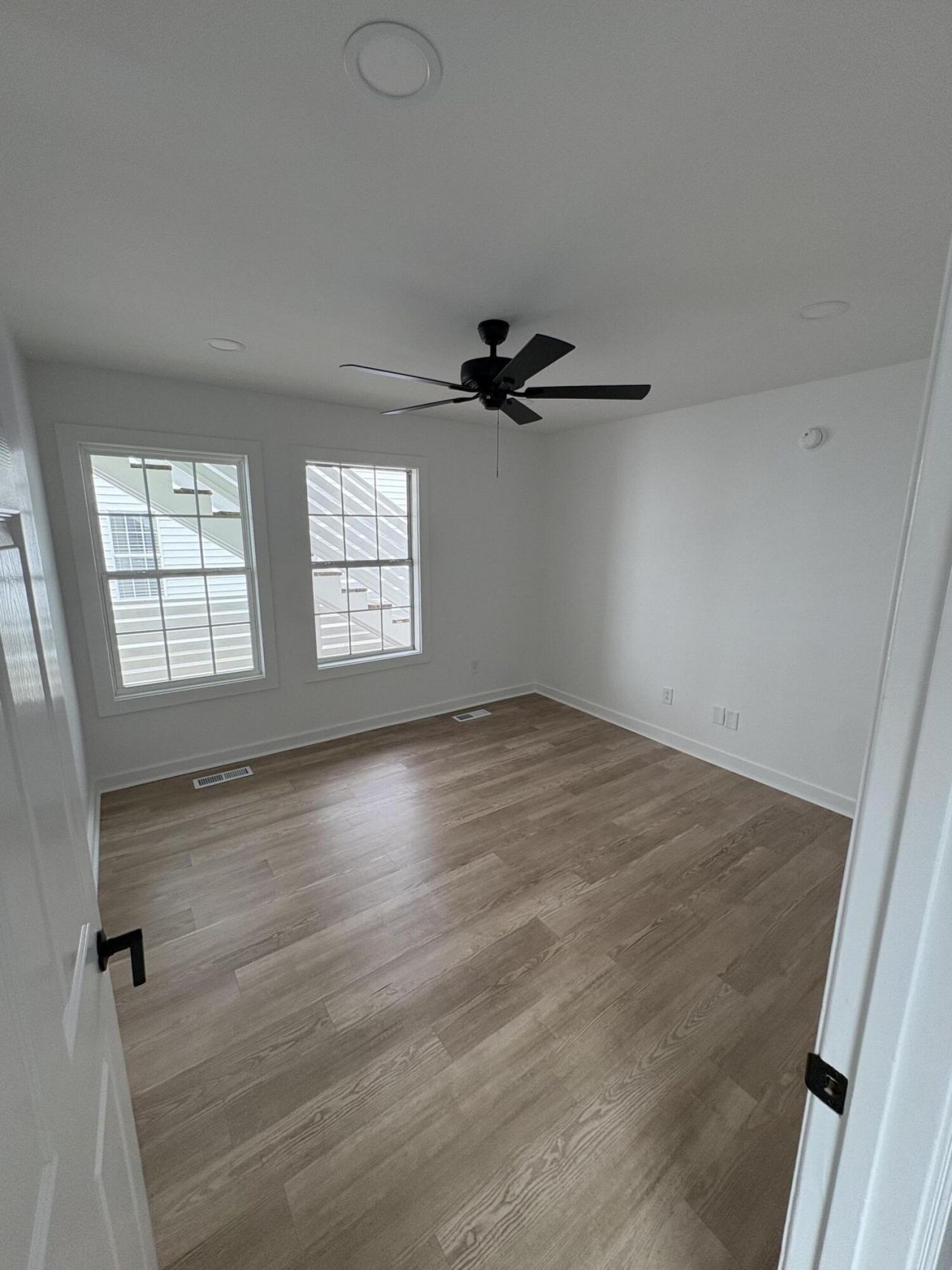 140 Williman  Photo 12
