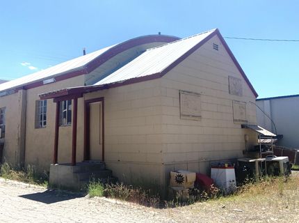 212-216 Main Street, Chester, CA 00000 Photo