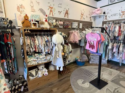 216 Main Street, Chester, CA 00000 Photo