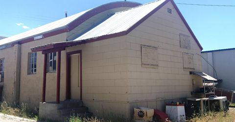 216 Main Street, Chester, CA 00000 Photo