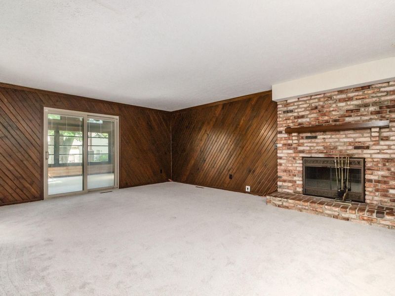 715 Sugar Court , Westerville, OH 43082 Photo 17