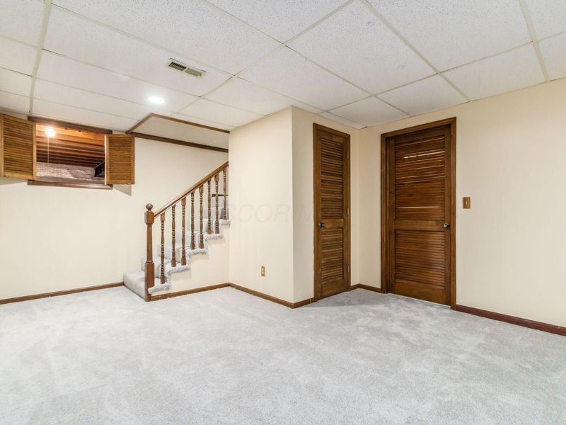715 Sugar Court , Westerville, OH 43082 Photo 37
