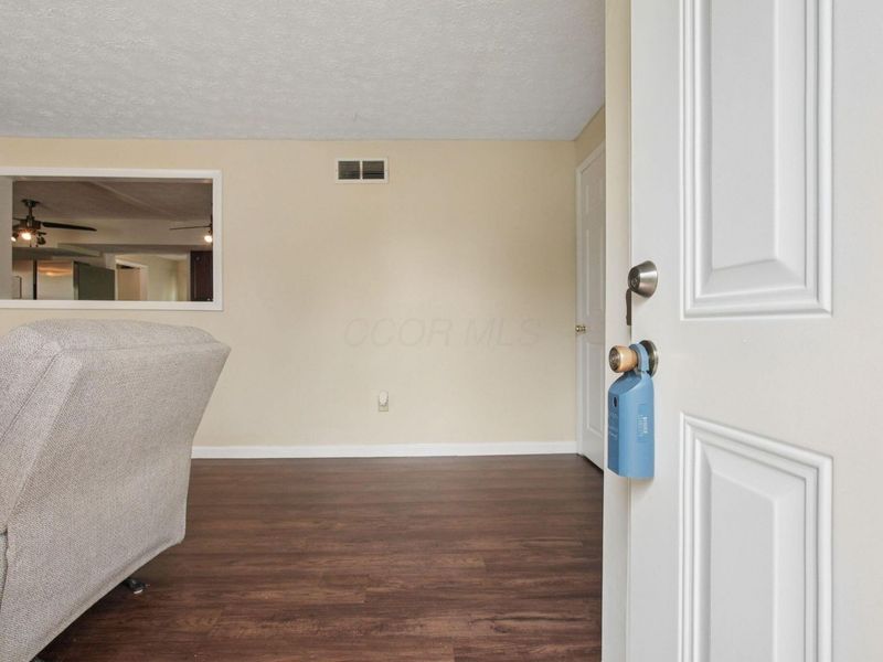 8636 Brookcrest Court, Galloway, OH 43119 Photo 7