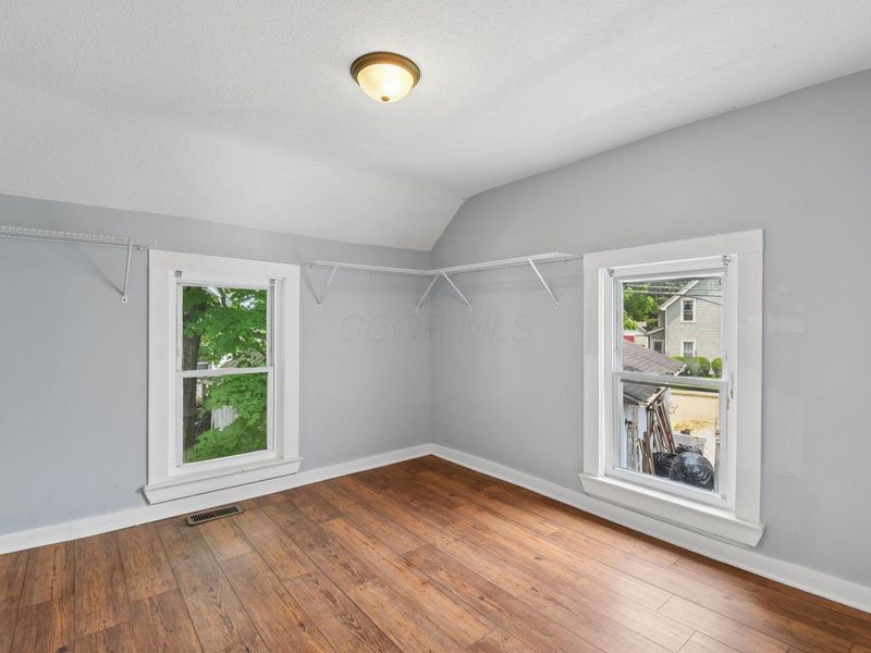 77 S Main Street , Croton, OH 43013 Photo 18